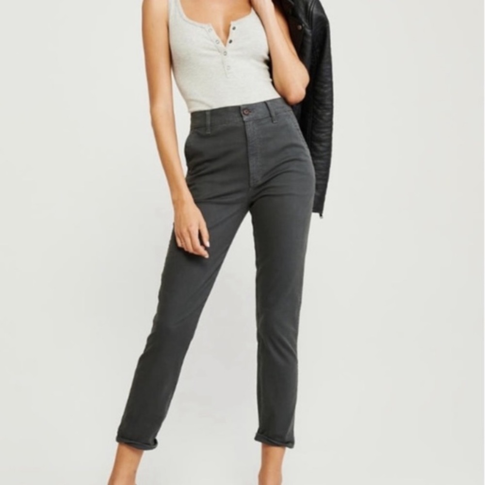 Abercrombie & Fitch High Rise Chino Pants